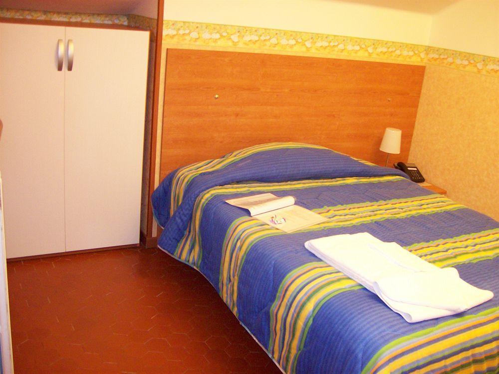 Hotel Liberty Sanremo Ngoại thất bức ảnh