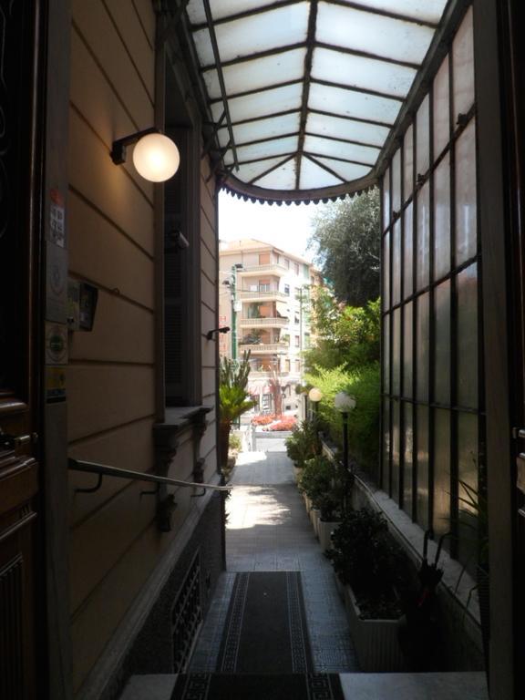 Hotel Liberty Sanremo Ngoại thất bức ảnh