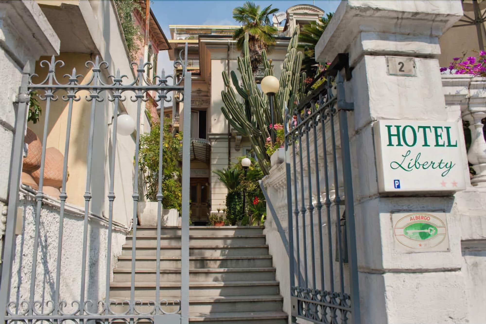 Hotel Liberty Sanremo Ngoại thất bức ảnh